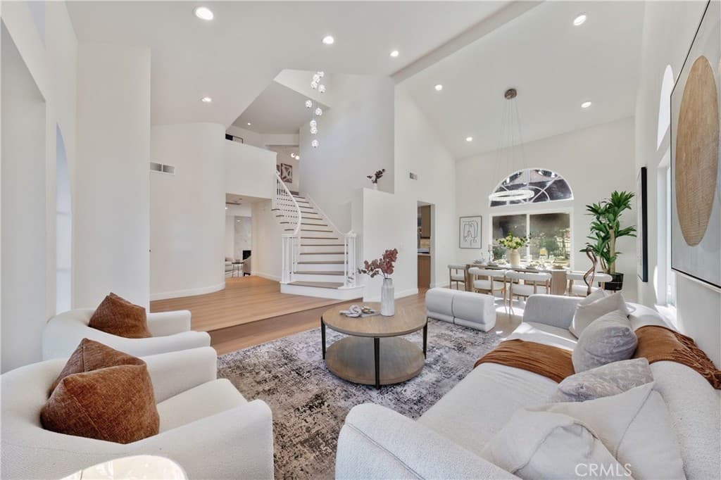 Home at 2747 Whippoorwill Drive, Rowland Heights — photo 6 of 12