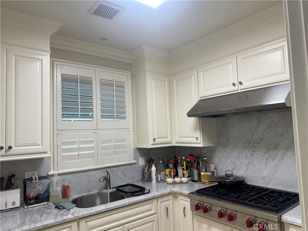 Home at 63 W Camino Real Avenue, Arcadia — photo 11 of 12