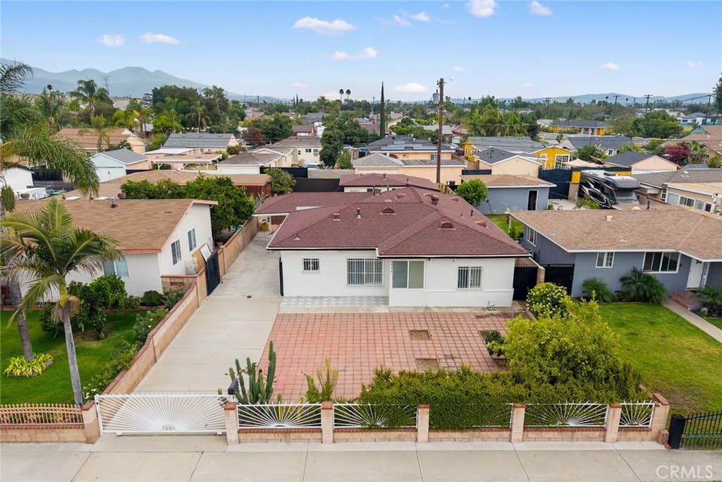 Home at 5024 Baldwin Park Boulevard, Baldwin Park — photo 2 of 12