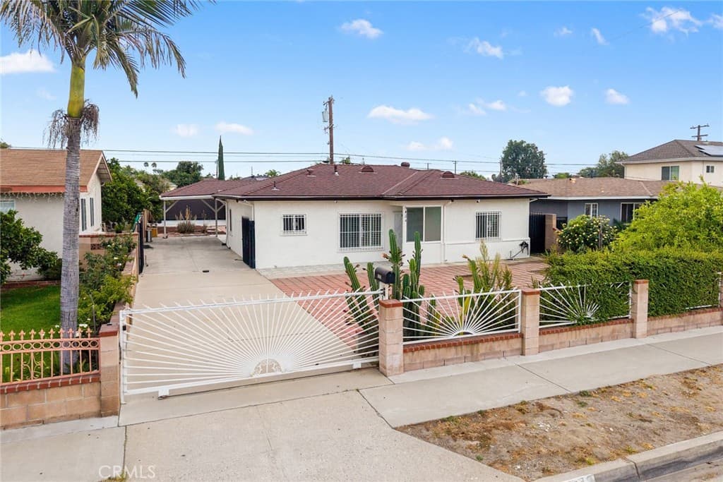 Home at 5024 Baldwin Park Boulevard, Baldwin Park — photo 3 of 12