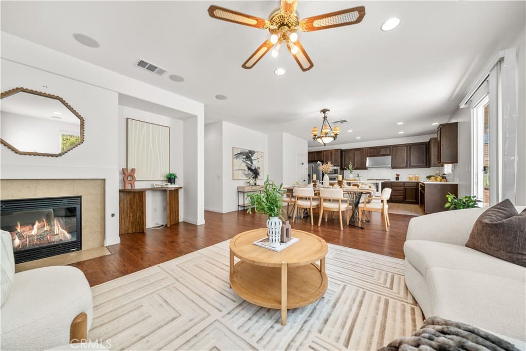Home at 1618 Park Vista Way, West Covina — photo 10 of 12