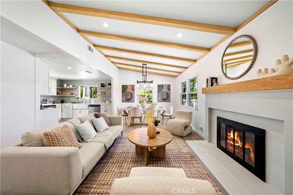 Home at 925 E Florence, West Covina — photo 6 of 12