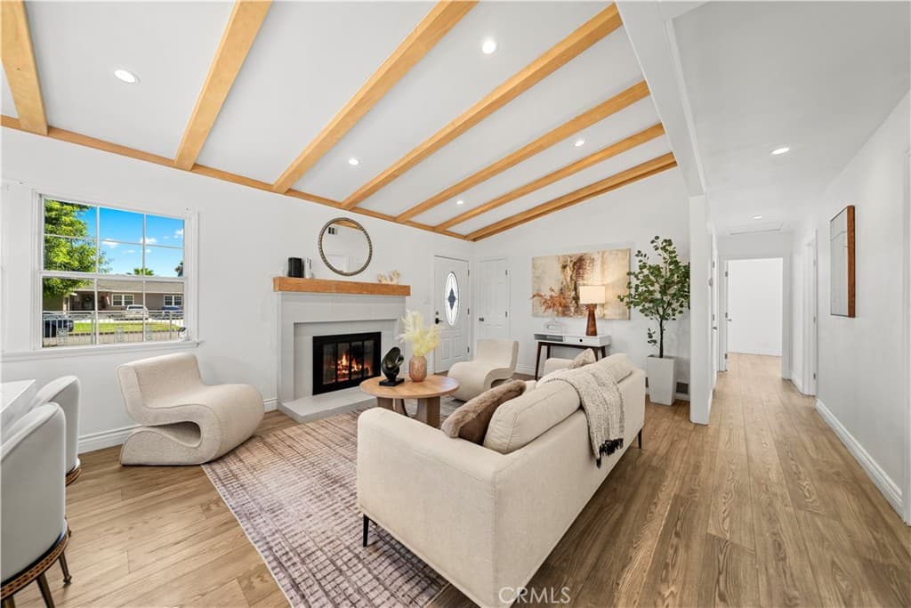 Home at 925 E Florence, West Covina — photo 8 of 12