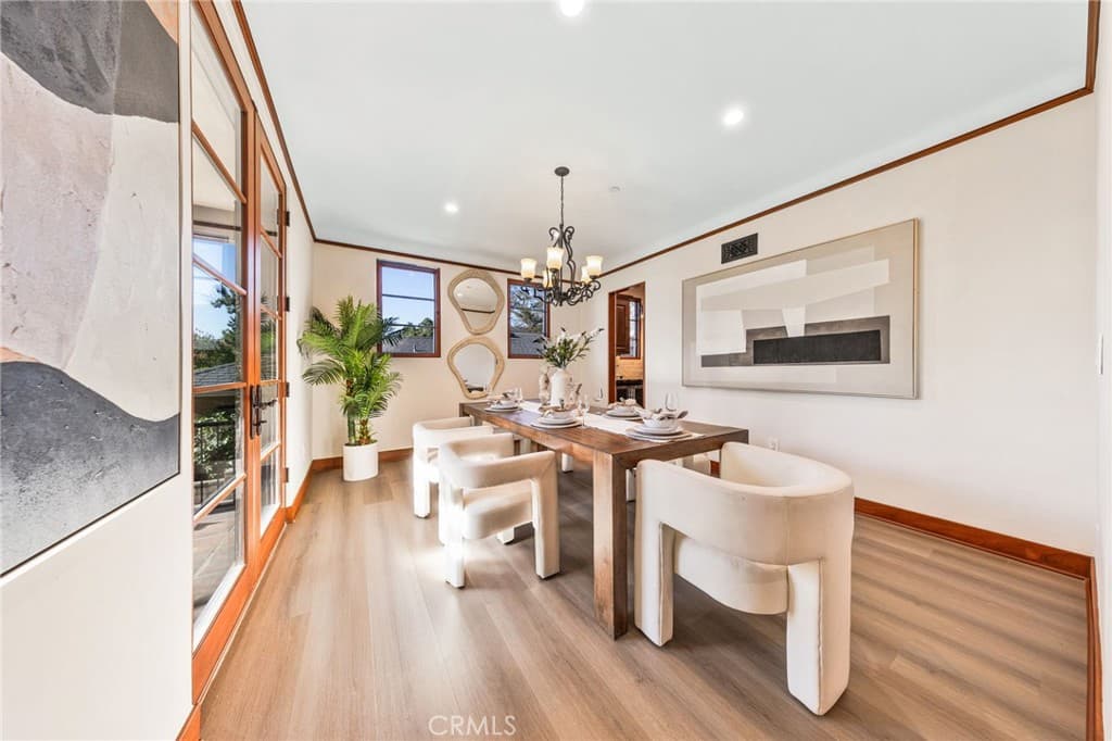 Home at 407 N Magnolia, Monrovia — photo 12 of 12