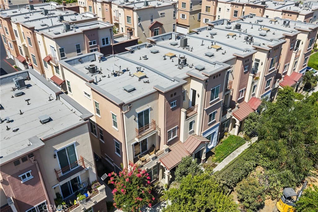Condo at 13645 Foster ave 6, Baldwin Park — photo 3 of 12