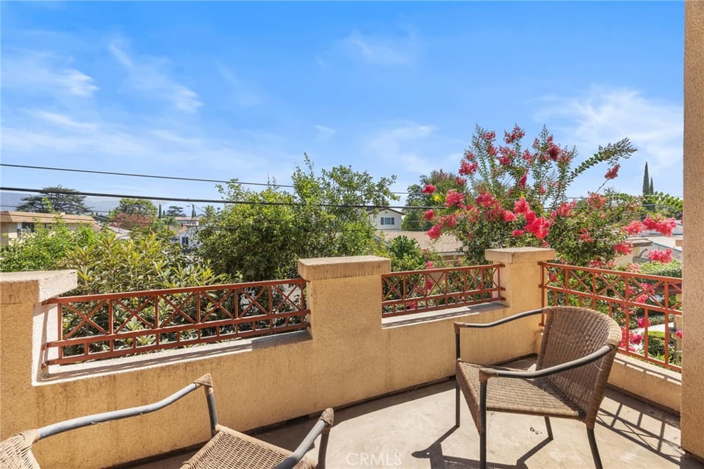 Condo at 13645 Foster ave 6, Baldwin Park — photo 4 of 12