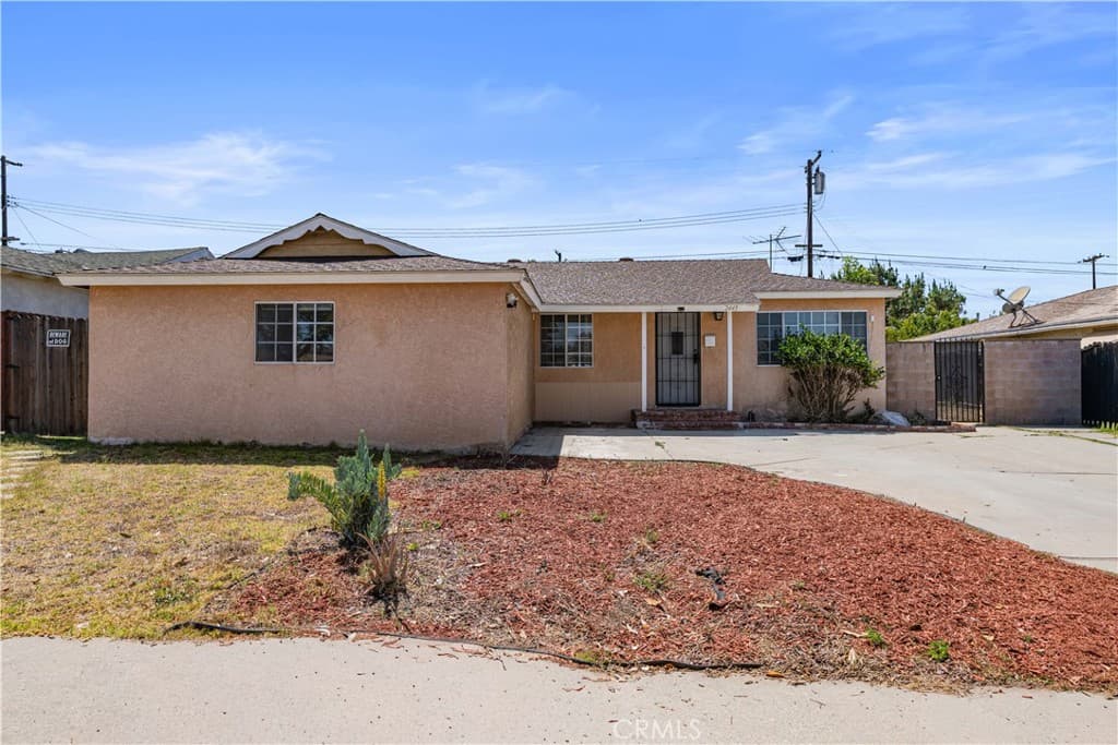 Home at 2445 Recinto, Rowland Heights — photo 2 of 12