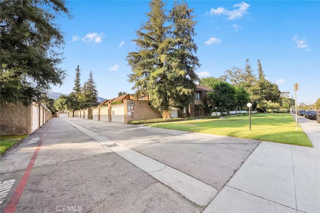 Condo at 455 W Duarte Road 1, Arcadia — photo 12 of 12