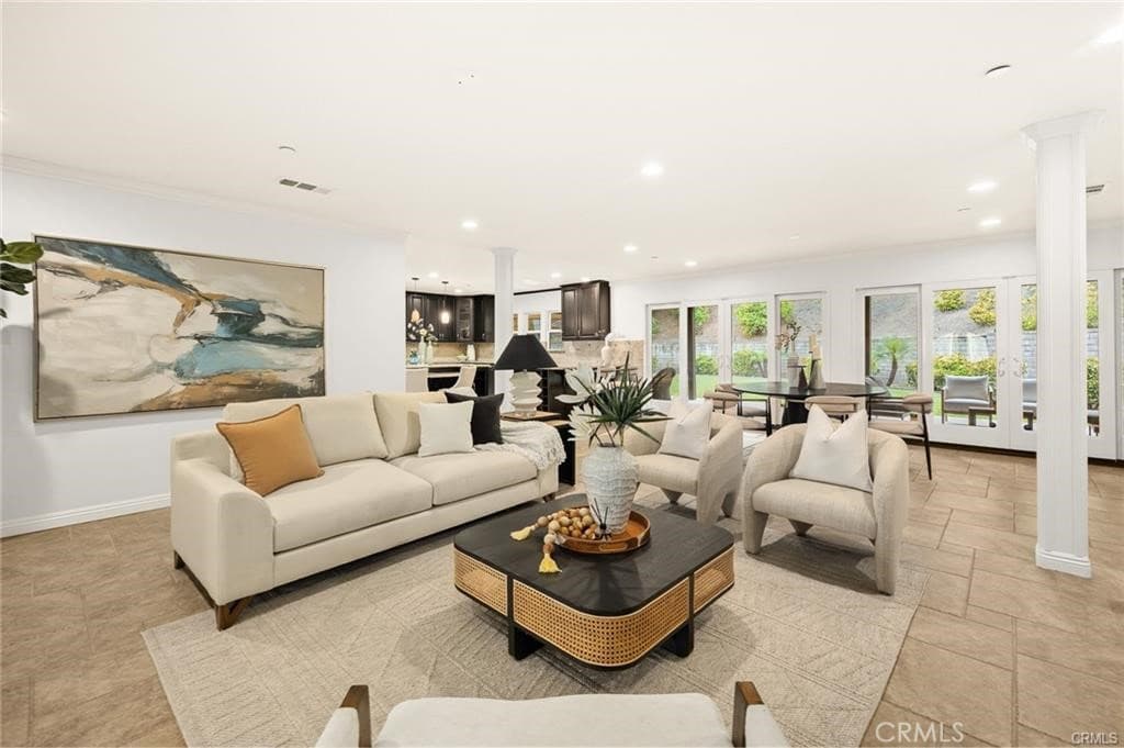 Home at 2047 Carolwood Drive, Arcadia — photo 9 of 12