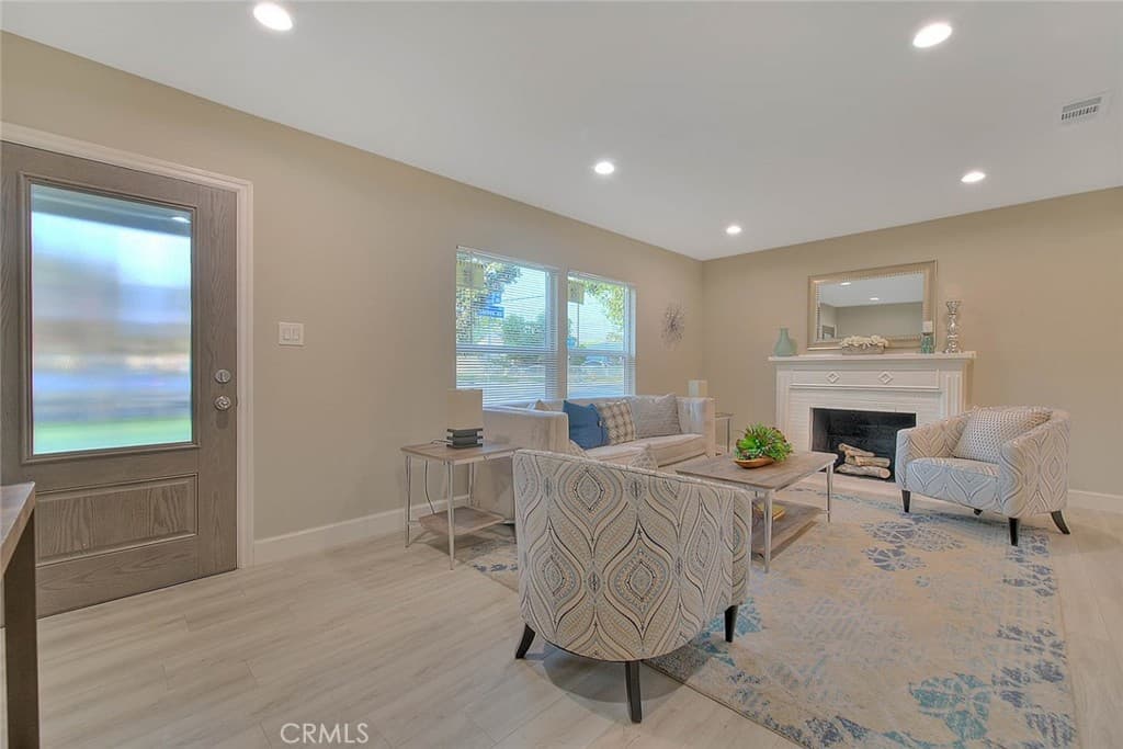 Multi-Family at 348 Shrode Avenue, Monrovia — photo 5 of 12