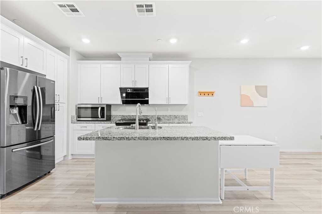 Condo at 1371 Nimbus Court, Pomona — photo 10 of 12