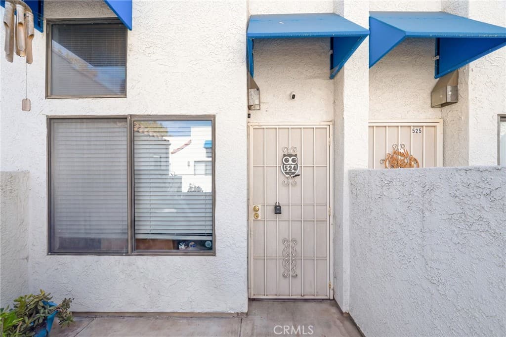 Condo at 524 Park Shadow Court, Baldwin Park — photo 6 of 12
