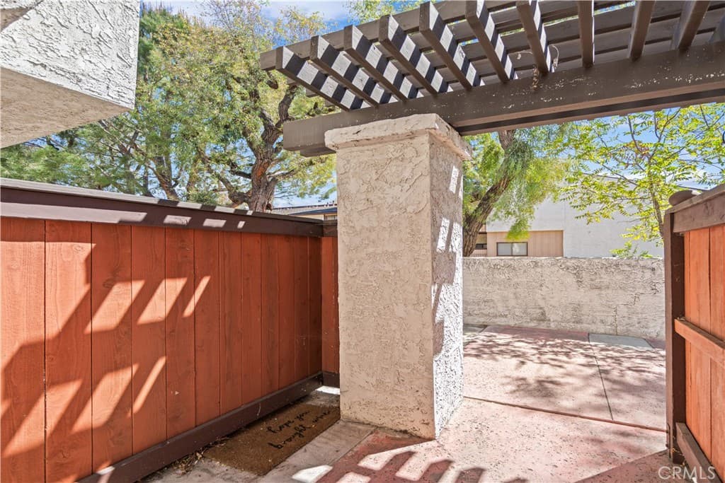 Condo at 454 West Huntington Drive D, Arcadia — photo 4 of 12