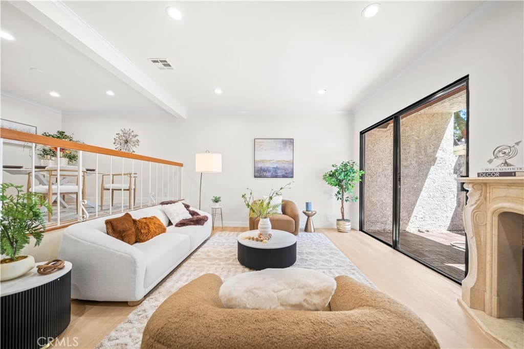 Condo at 454 West Huntington Drive D, Arcadia — photo 6 of 12