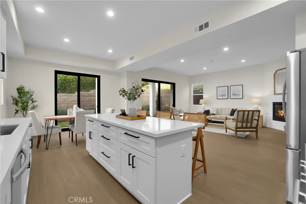 Home at 685 Castlehill Drive, Walnut — photo 10 of 12