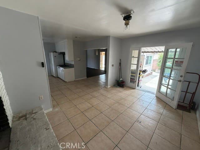 Home at 1022 Rodman, Pomona — photo 3 of 8