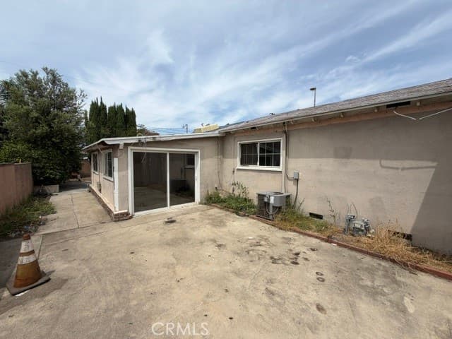 Home at 1022 Rodman, Pomona — photo 7 of 8