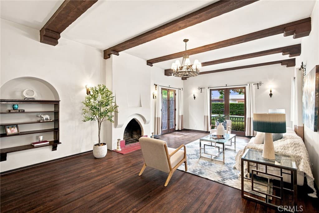 Home at 438 W Duarte, Monrovia — photo 3 of 12