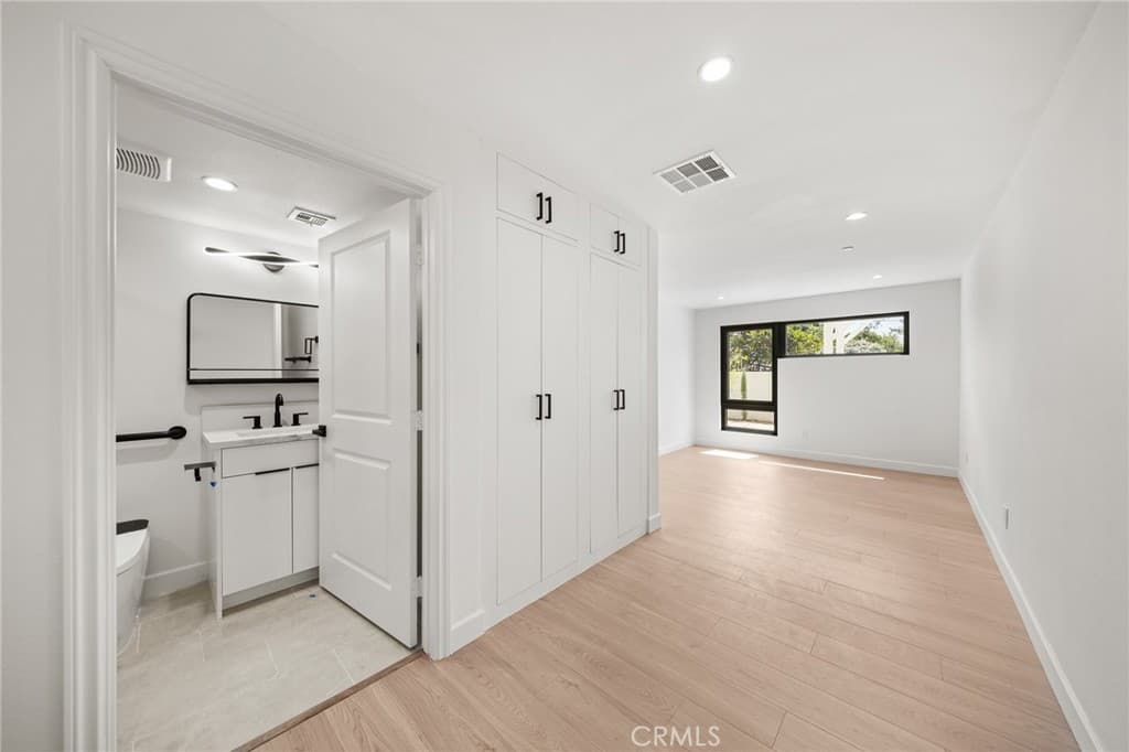 Condo at 4450 Temple City Boulevard C, Temple City — photo 10 of 12