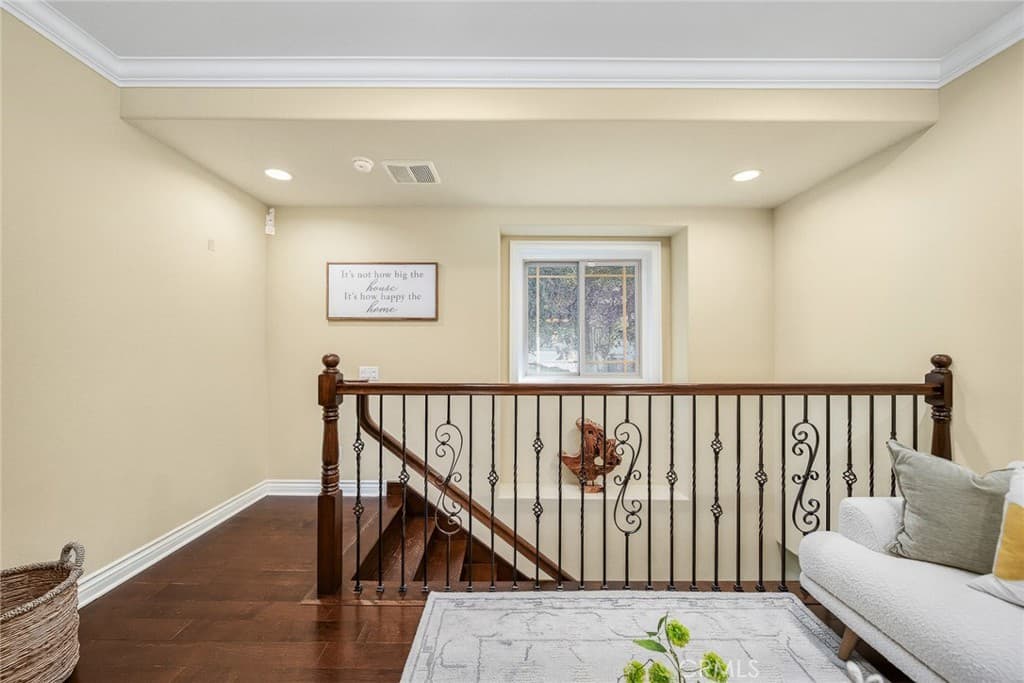 Townhouse at 31 S 2nd B, Arcadia — photo 6 of 12
