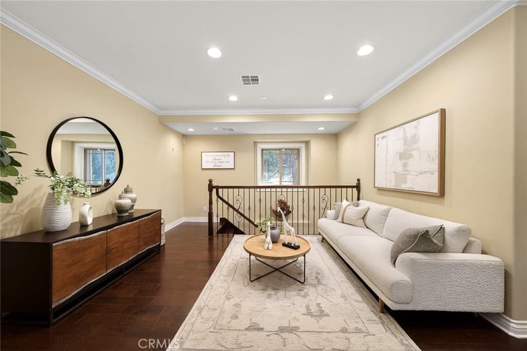 Townhouse at 31 S 2nd B, Arcadia — photo 8 of 12