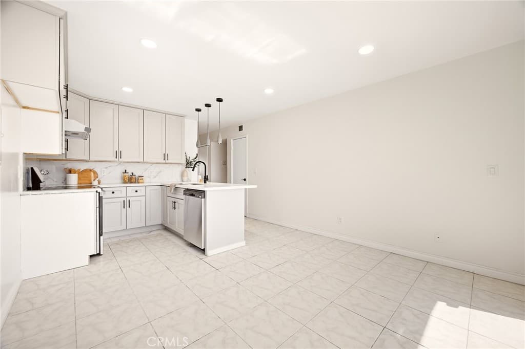 Condo at 1767 Benedict Way, Pomona — photo 11 of 12