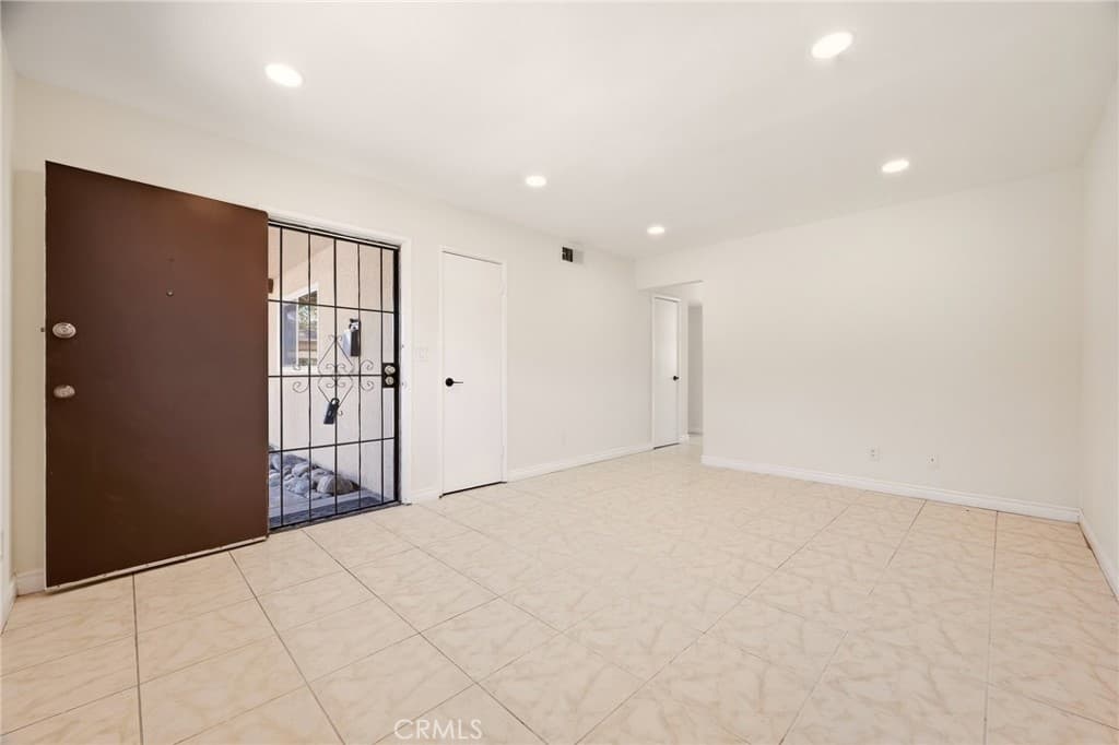 Condo at 1767 Benedict Way, Pomona — photo 5 of 12