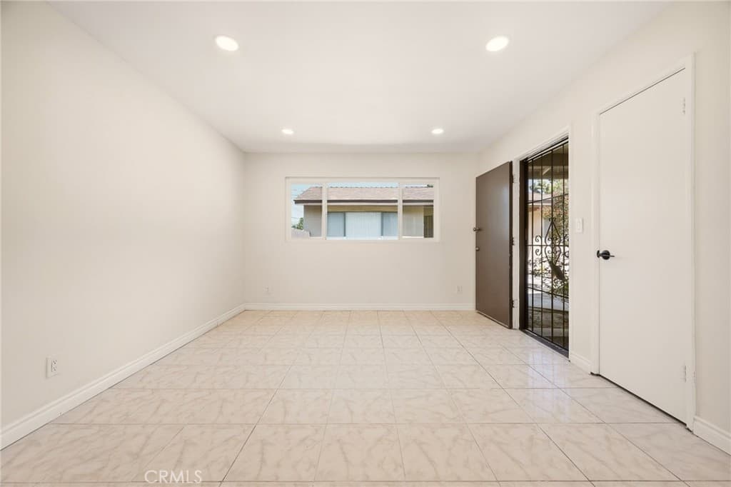 Condo at 1767 Benedict Way, Pomona — photo 7 of 12