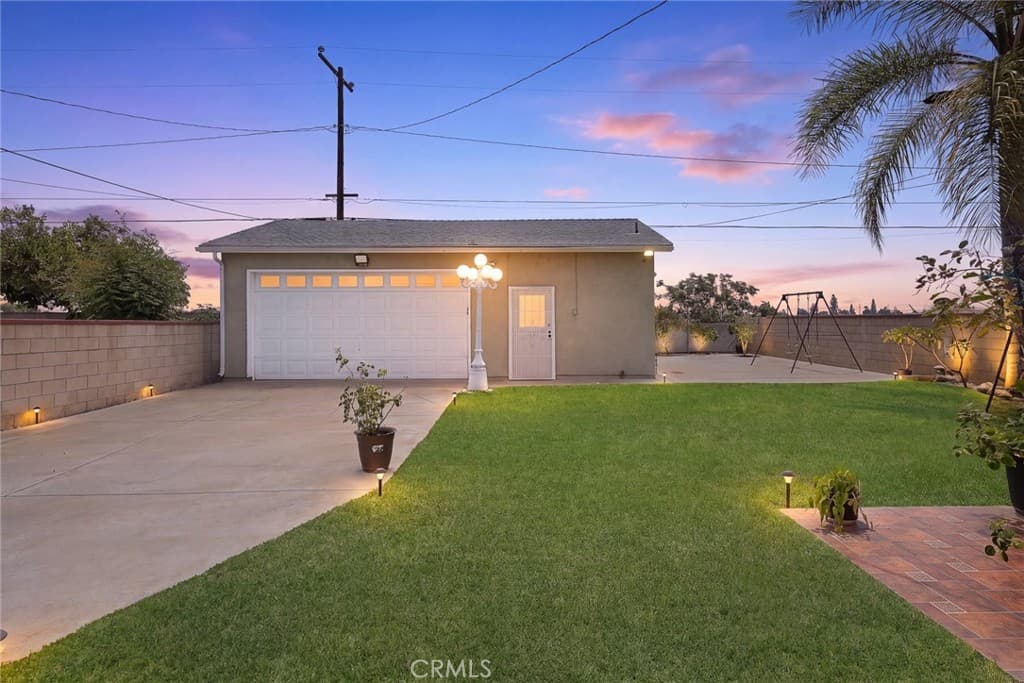 Home at 4128 Lynd, Arcadia — photo 2 of 12