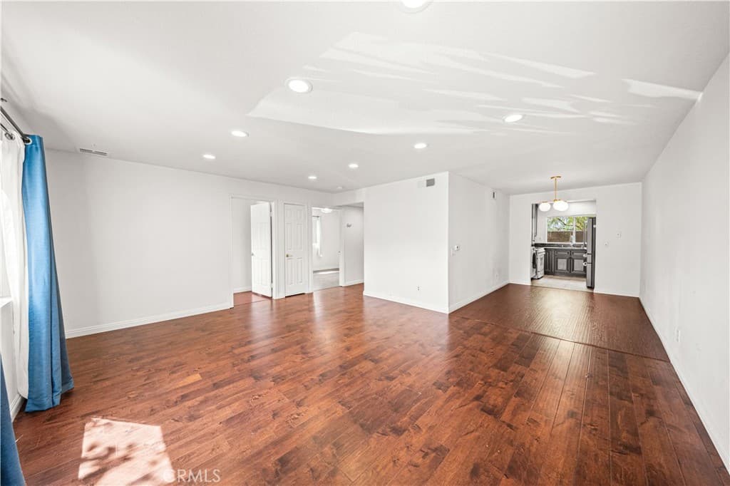 Condo at 800 Grand Avenue D1, Diamond Bar — photo 3 of 12