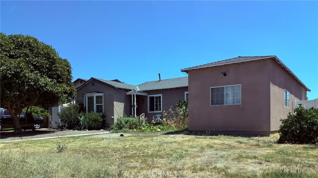 Home at 2346 1/2 Fairgreen Avenue, Monrovia — photo 5 of 6