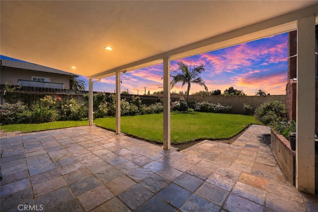 Home at 334 E Juanita Avenue, San Dimas — photo 3 of 9