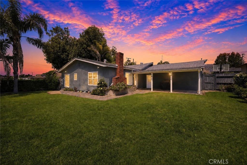 Home at 334 E Juanita Avenue, San Dimas — photo 4 of 9