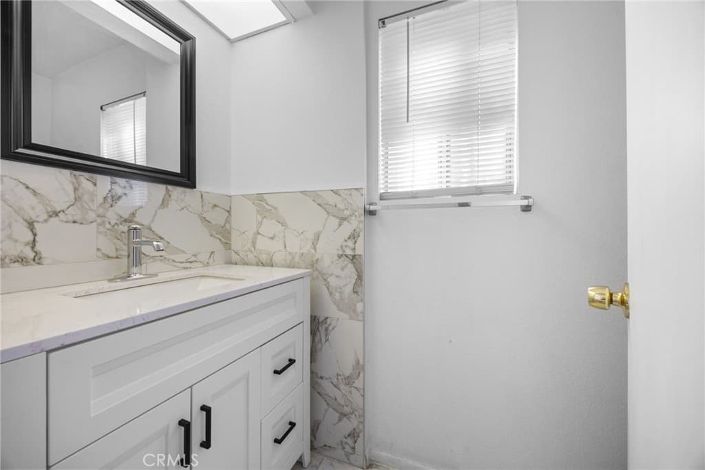 Townhouse at 11855 Ramona, El Monte — photo 11 of 12