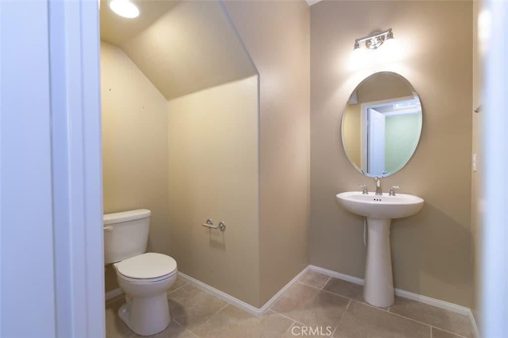 Townhouse at 965 Sweetbriar Lane A, Azusa — photo 12 of 12
