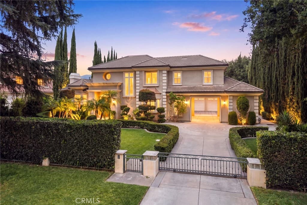 Home at 41 W Las Flores Avenue, Arcadia — photo 2 of 5