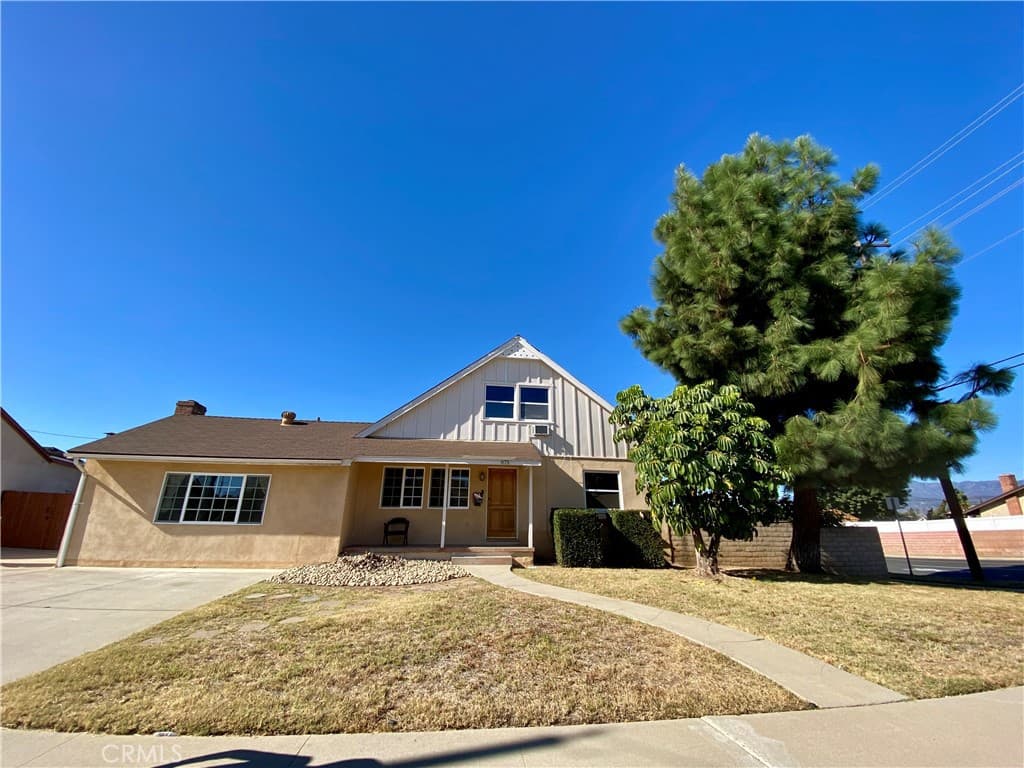 Home at 875 N Garsden, Covina — photo 2 of 12
