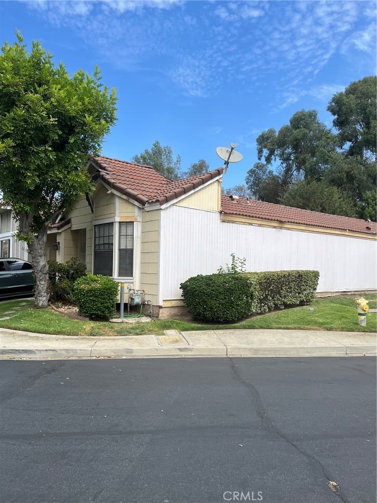 Home at 1547 Club, Pomona — photo 1 of 4