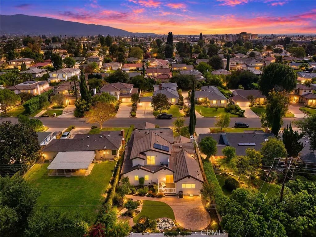 Home at 323 Santa Rosa Road, Arcadia — photo 4 of 5