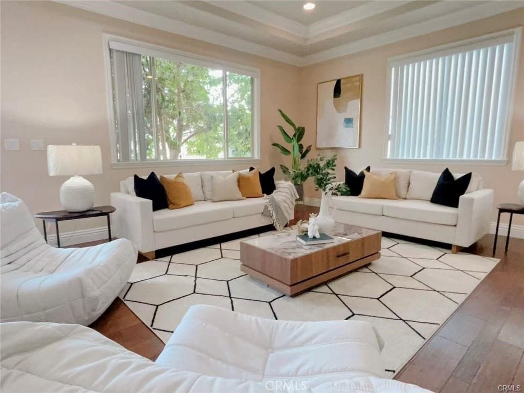 Home at 5762 Loma Avenue, Temple City — photo 4 of 9