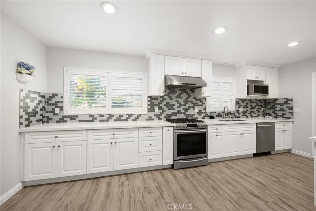 Home at 9046 Garibaldi, Temple City — photo 9 of 12