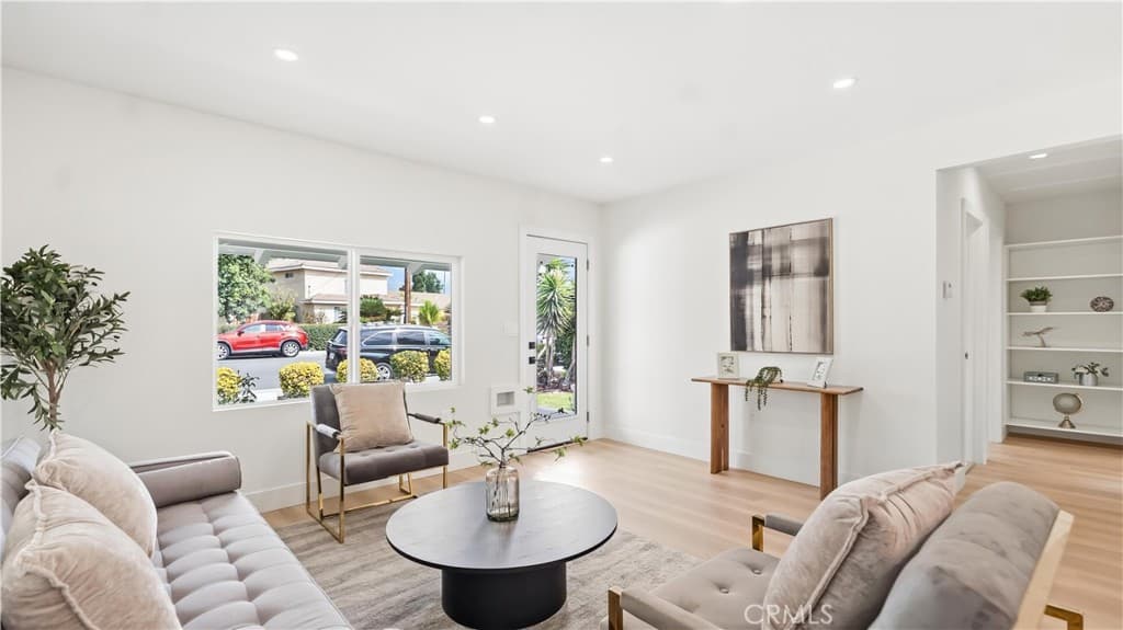 Home at 8814 Longden, Temple City — photo 11 of 12