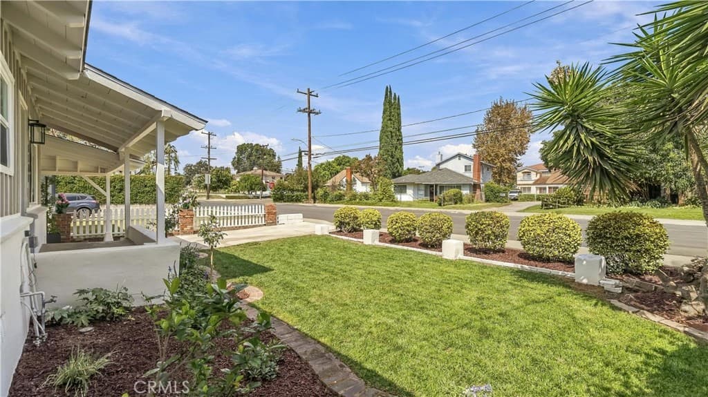 Home at 8814 Longden, Temple City — photo 5 of 12