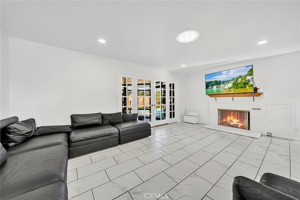 Home at 1106 S Lark Ellen, West Covina — photo 2 of 12