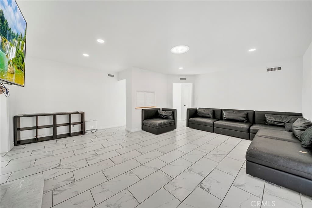 Home at 1106 S Lark Ellen, West Covina — photo 6 of 12