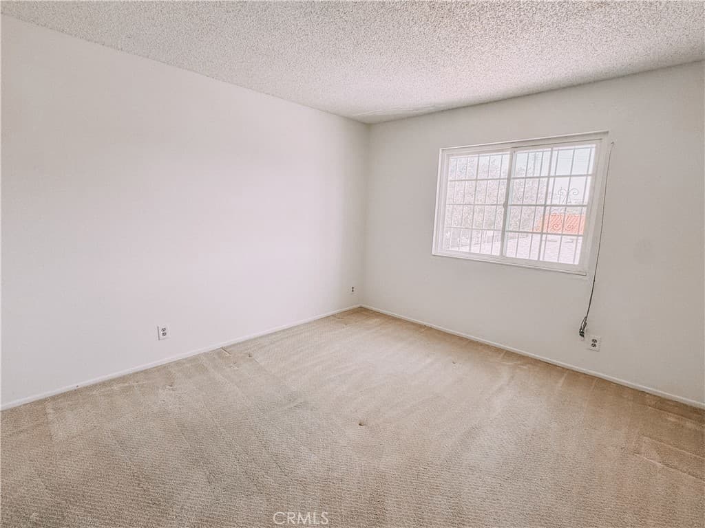 Condo at 11226 Elliott B, El Monte — photo 8 of 12
