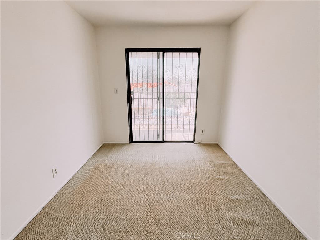 Condo at 11226 Elliott B, El Monte — photo 10 of 12