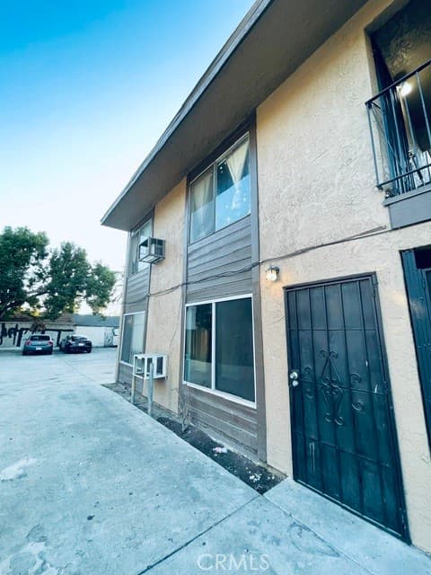 Multi-Family at 320 E Pearl, Pomona — photo 2 of 12