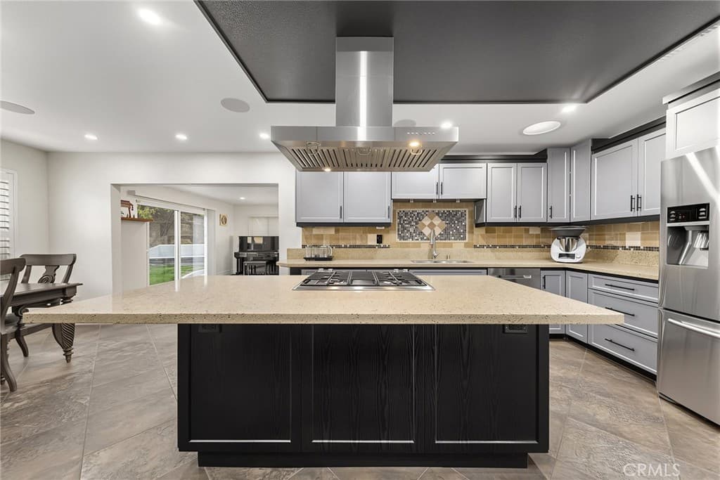 Home at 686 Dapple Gray Circle, Walnut — photo 8 of 12