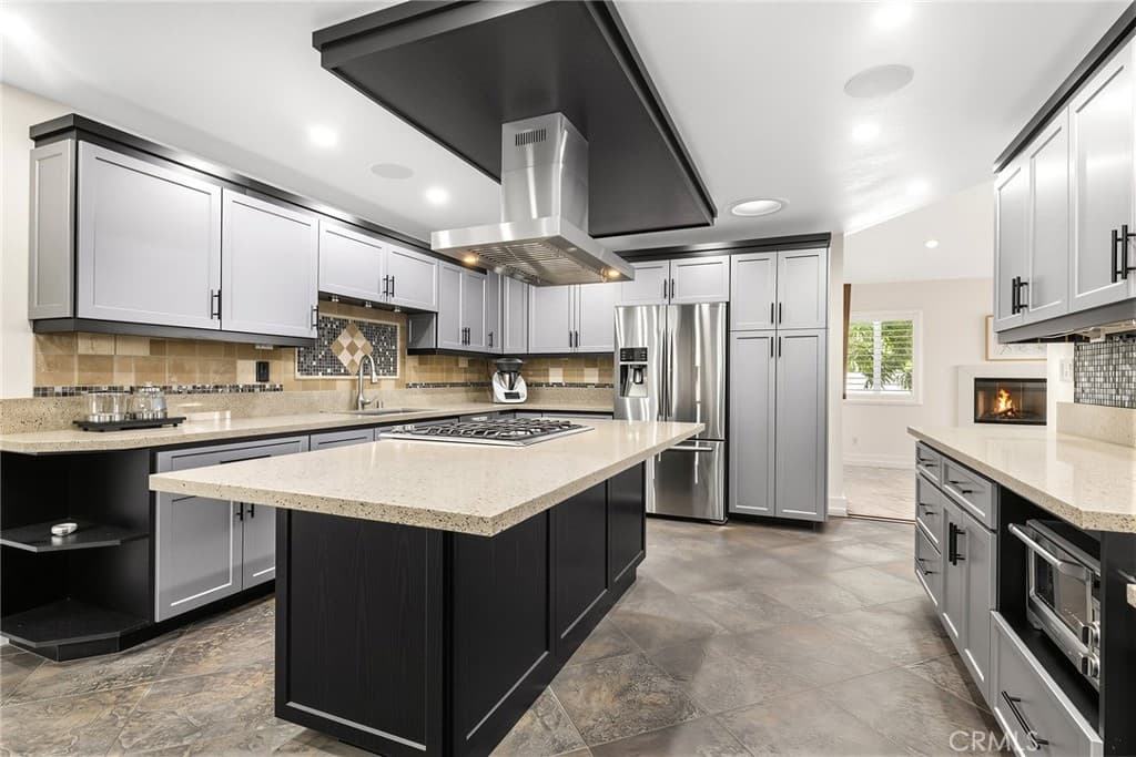 Home at 686 Dapple Gray Circle, Walnut — photo 9 of 12